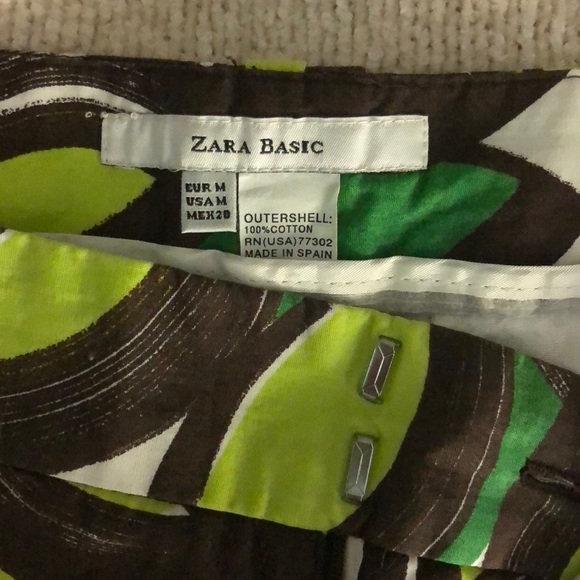 Zara Shorts - Picture 2 of 4